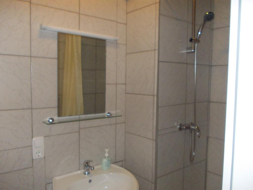 Hotel Im Bahnhof Пассау Номер фото